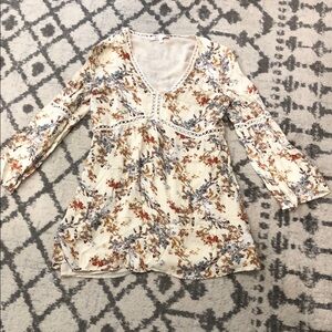 Wayf Cream and Blue Floral Lace-Trim Blouse